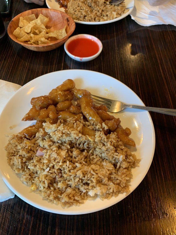 China Wok · Chinese · Noodles · Soup