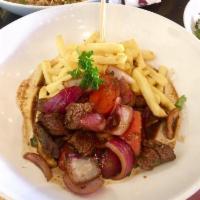 Lomo Saltado · 