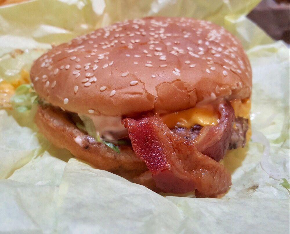 Fabulous Burger · Burgers