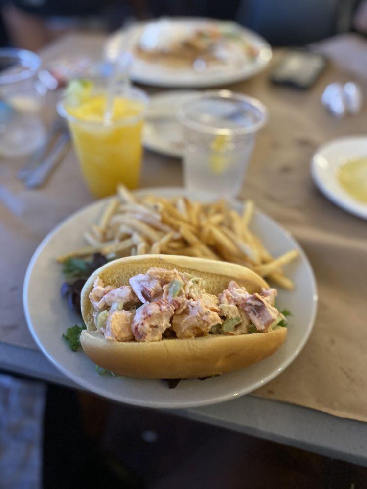 Clemente's Maryland Crabhouse · Seafood