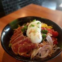 Blackened Sear Ahi Tuna Salad · 