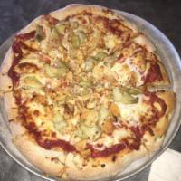 Chicken, Artichoke and Garlic Pizza · 