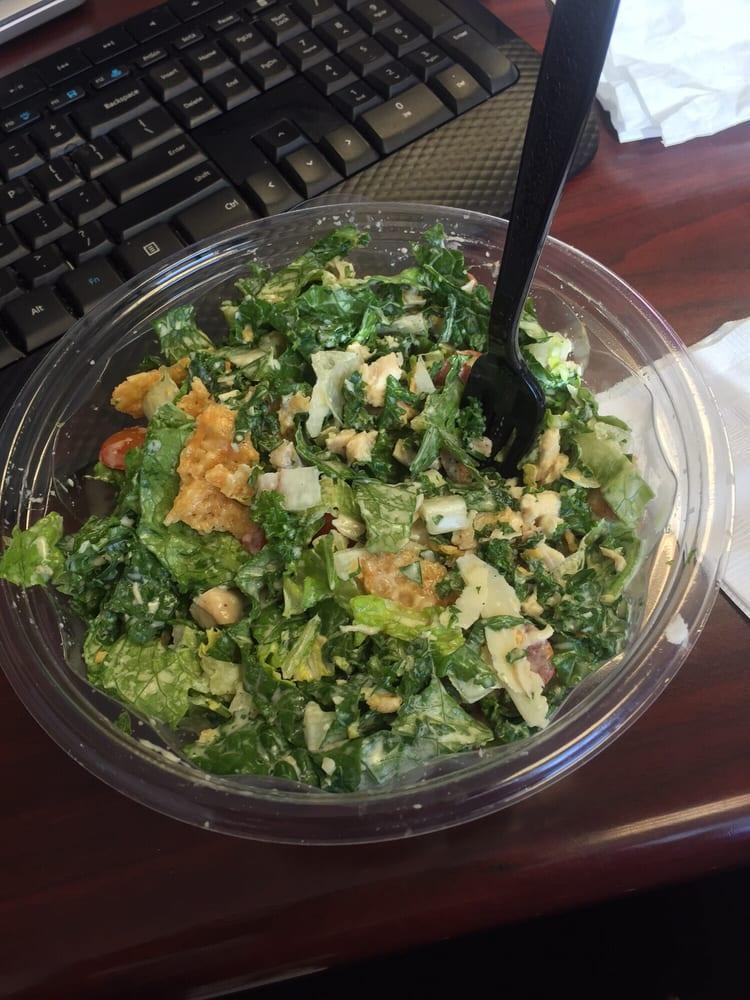 sweetgreen Navy Yard · Organic · Salad · Healthy · Vegetarian · Bowls · Lunch · Dinner · Vegan · Chicken · Salads