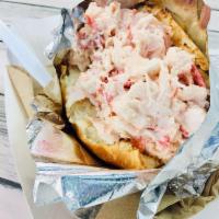 Large Lobster Roll with Mayo · 
