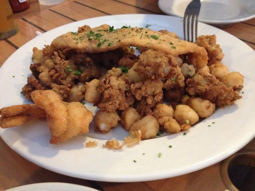 Fried Seafood Combo · 