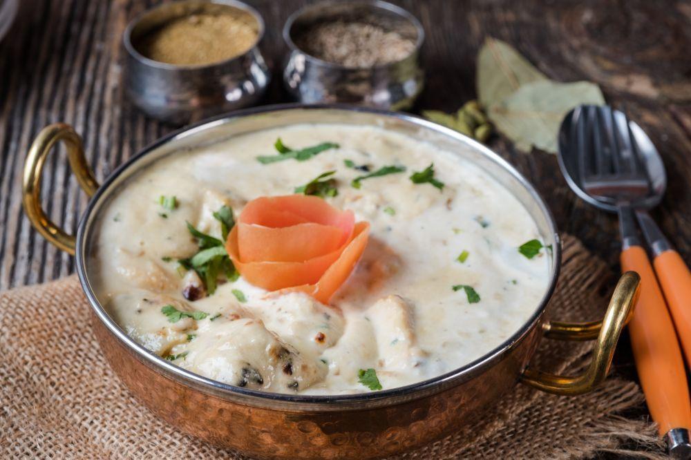 Murgh Dahi Wala · Chicken yogurt, black cardamom, brown onions.