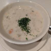 Arnies Clam Chowder · Our classic recipe since 1979.