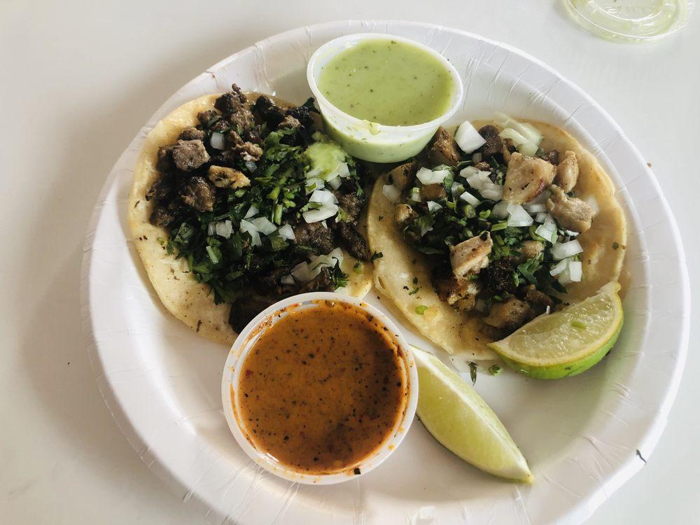 Cheztakos!!! · Mexican · Food Trucks