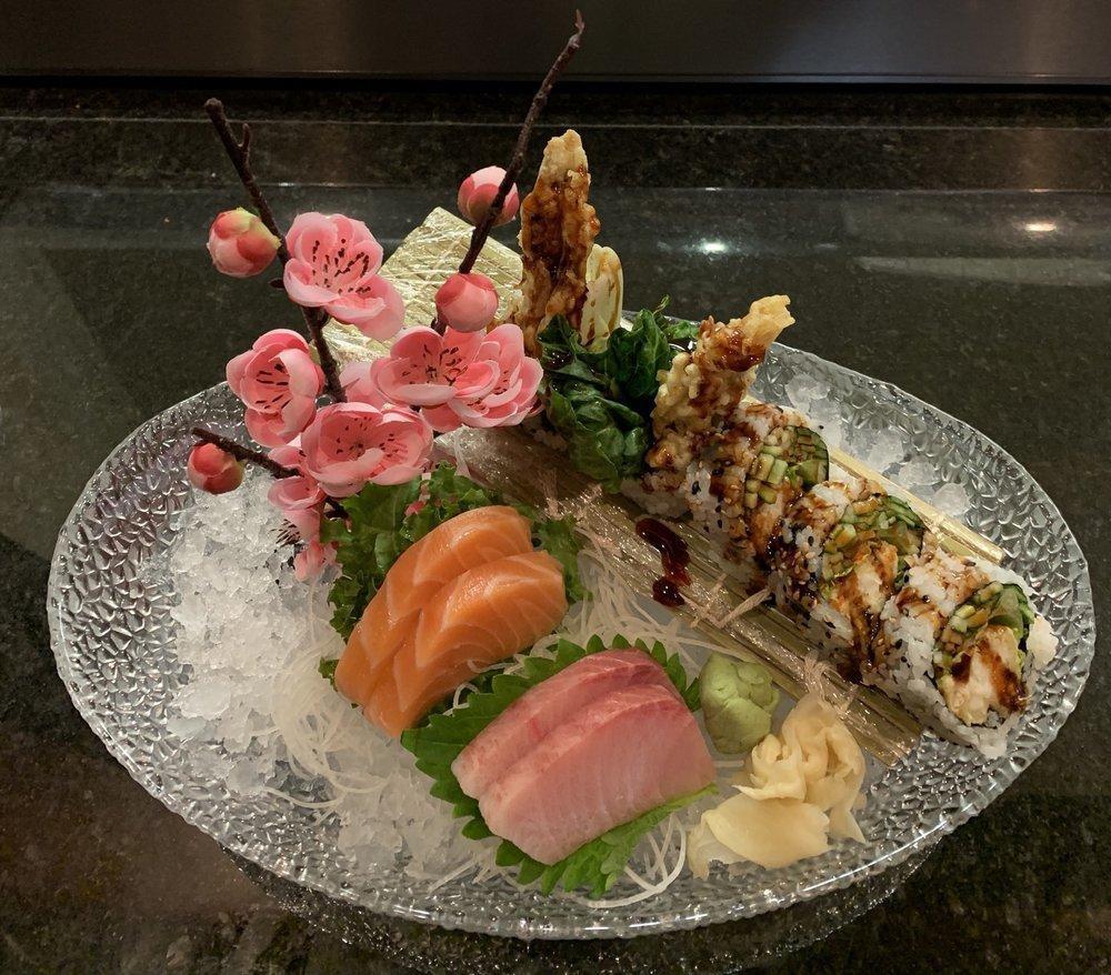 Sumi Sushi · Sushi Bars · Sushi · Japanese · Soup · Asian · Ramen