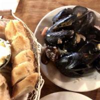 Steamed Mussels · 