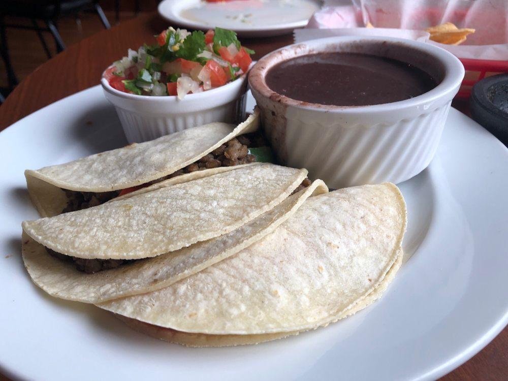 La Mansión · Mexican · Latin American · Vegetarian · Kids Menu · Lunch · Dinner · Salads · Tex-Mex