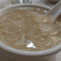 Crab Meat Fish Maw Soup · 