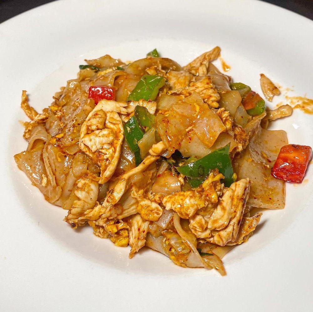 Nur Thai · Thai · Dinner · Asian