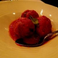 Polpette · Meatball in a tomato sauce.