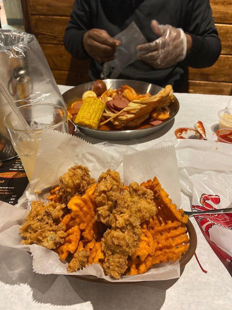 The Juicy Crab · Seafood · Cajun/Creole · Chicken Wings