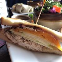 Laghertha's Turkey Sandwich · 