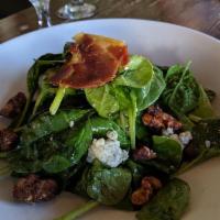 Family Style Spinach Salad · 