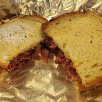 Hot Pastrami Sandwich · Pastrami, mild, spicy, or honey mustard on rye.