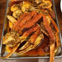 Snow Crab · Order by the cluster (0.6 lbs per cluster)