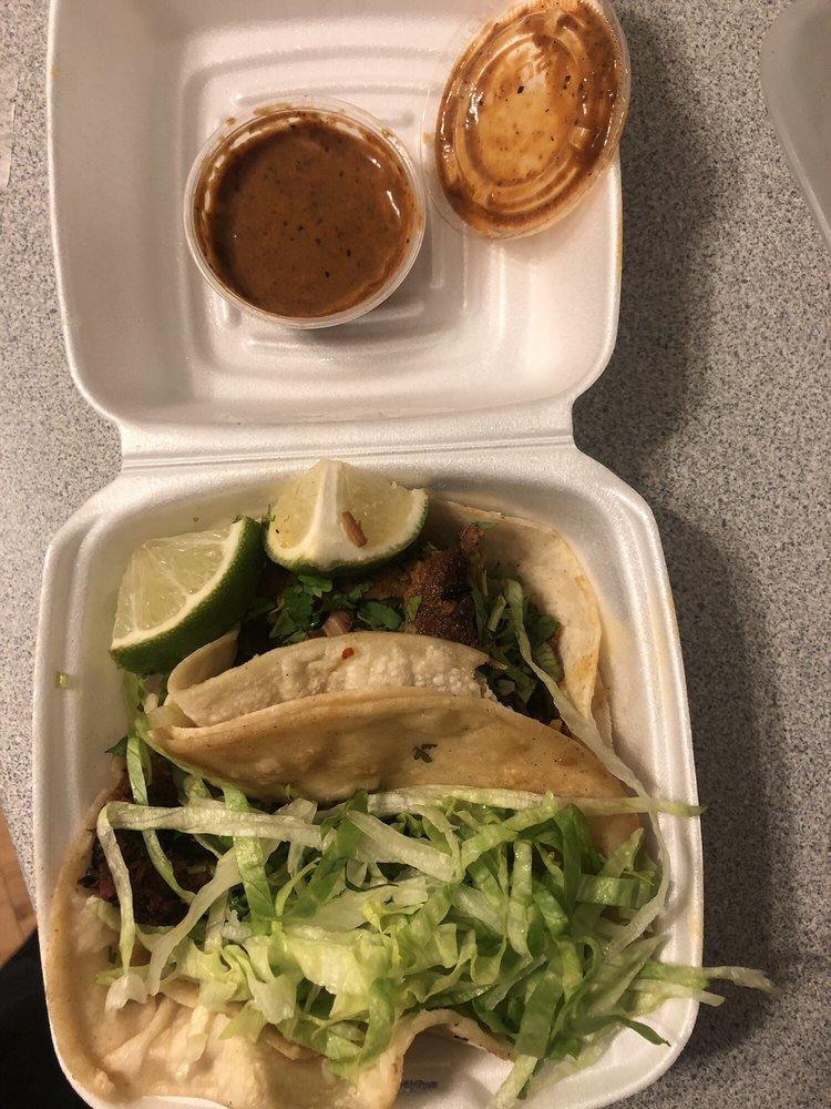 El Chilito restaurant · Burritos · Mexican · Tacos