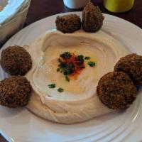 Falafel Hummus Plate · 