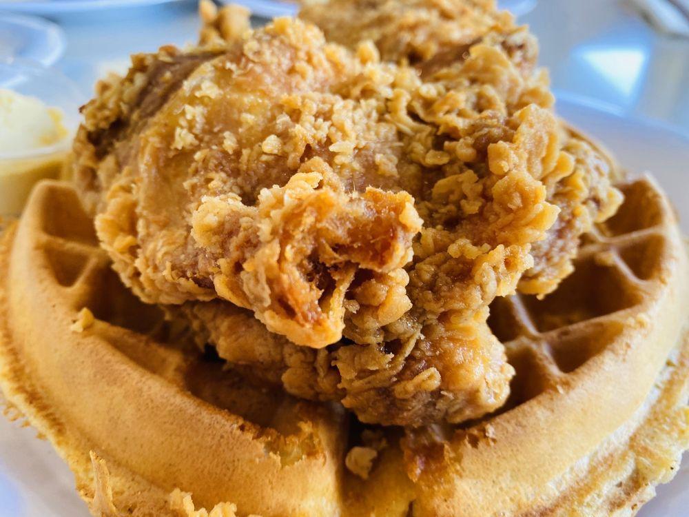 Pancakes & Waffles BLD Kalihi · Breakfast & Brunch · Waffles · Diners