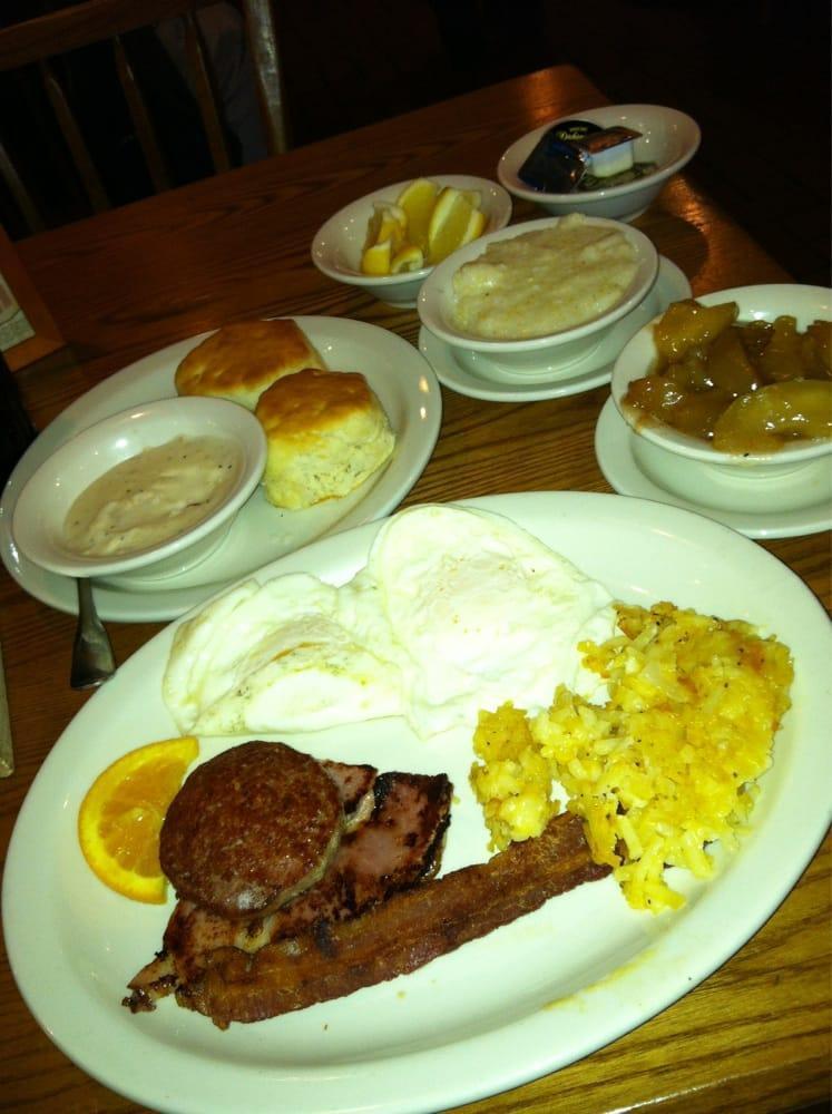 Cracker Barrel Old Country Store · American · Breakfast & Brunch · Southern