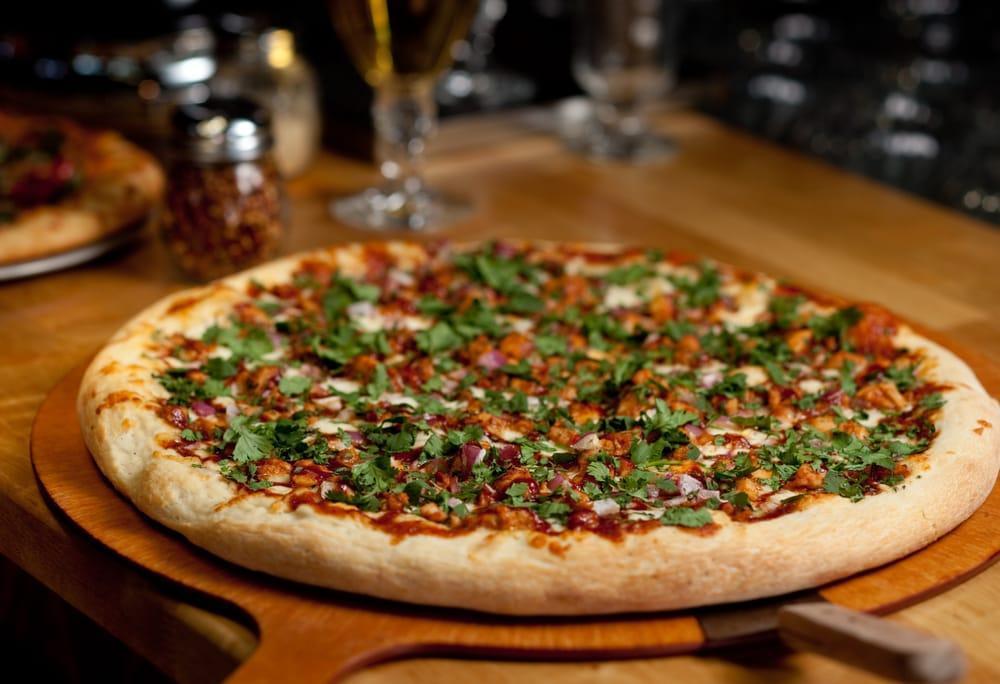 Texas Leaguer · BBQ sauce base, BBQ chicken, red onion and fresh cilantro.