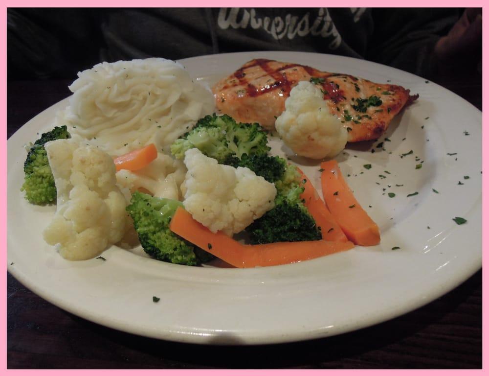 Atlantic Salmon · Grilled salmon, mashed potatoes, seasonal vegetables and your choice of lemon, herb and garlic butter or dill cream sauce.