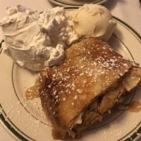 Apple Strudel · 