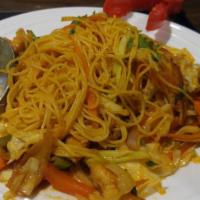 Chicken Chow Mein · Noodles cooked with chicken, cabbage, carrot, onion, bell pepper, soya sauce and Nepalese sp...