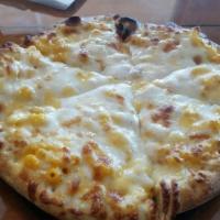 Mac and Cheese Pizza · 