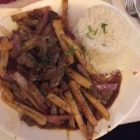 Lomo Saltado · 