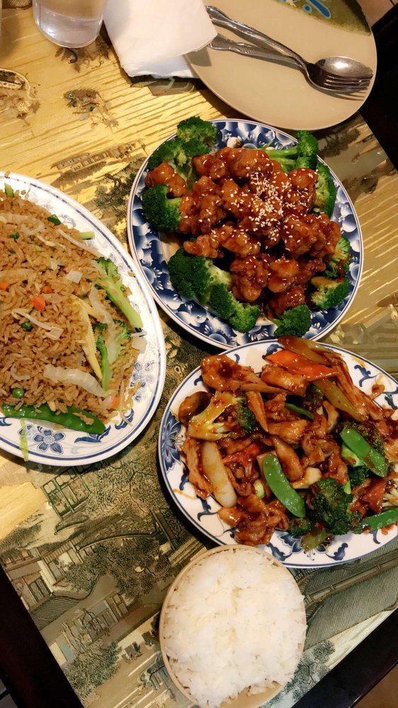 Fatima's Halal Kitchen · Chinese · Halal