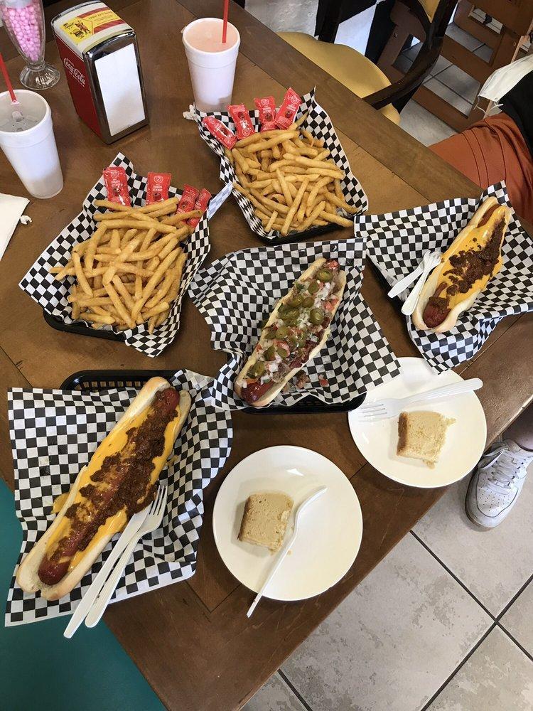 Hotdogland Las Vegas · Hot Dogs · Burgers · Seafood