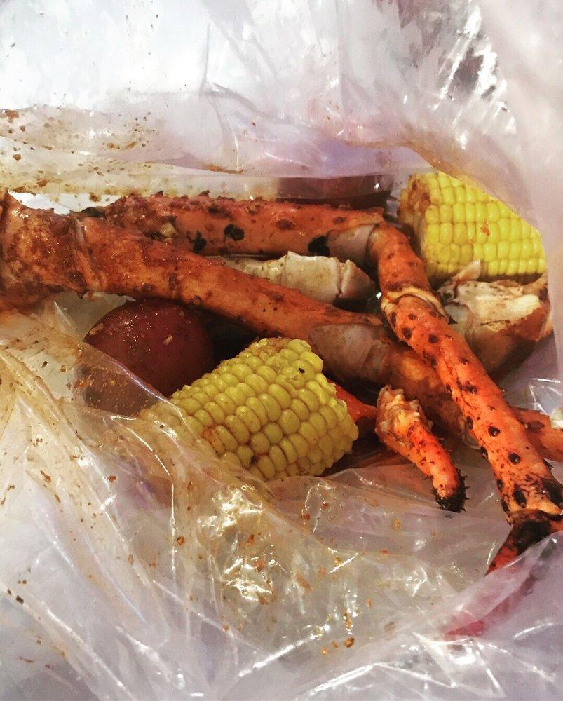 Shaking Crab · Cajun/Creole · Seafood