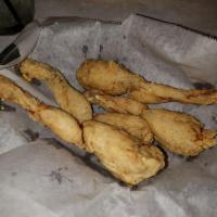 Jumbo Frog Legs · 