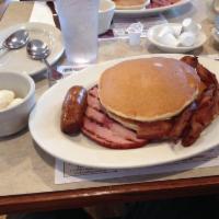 Franklin Park Special · 3 pancakes, 2 eggs, ham, 1 sausages, 2 strips of bacon.