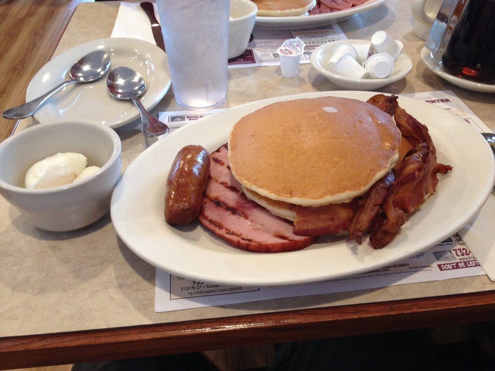 Franklin Park Diner · Wraps · American · Kids Menu · Sandwiches · Breakfast · Salads · Hamburgers · Diners