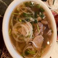 6a. Rice Noodle Soup with Rare Beef · 