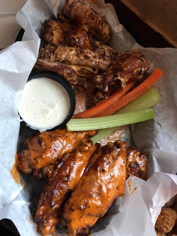 Dirty Birds · Sports Bars · Burgers · Chicken Wings