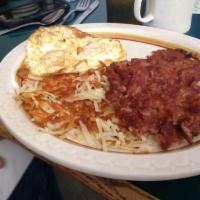Beef Hash and Eggs · 