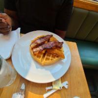 Fried Chicken and Waffle · no bone-Fried Chicken, Candied Pork Bacon, Diced
Jalapeno