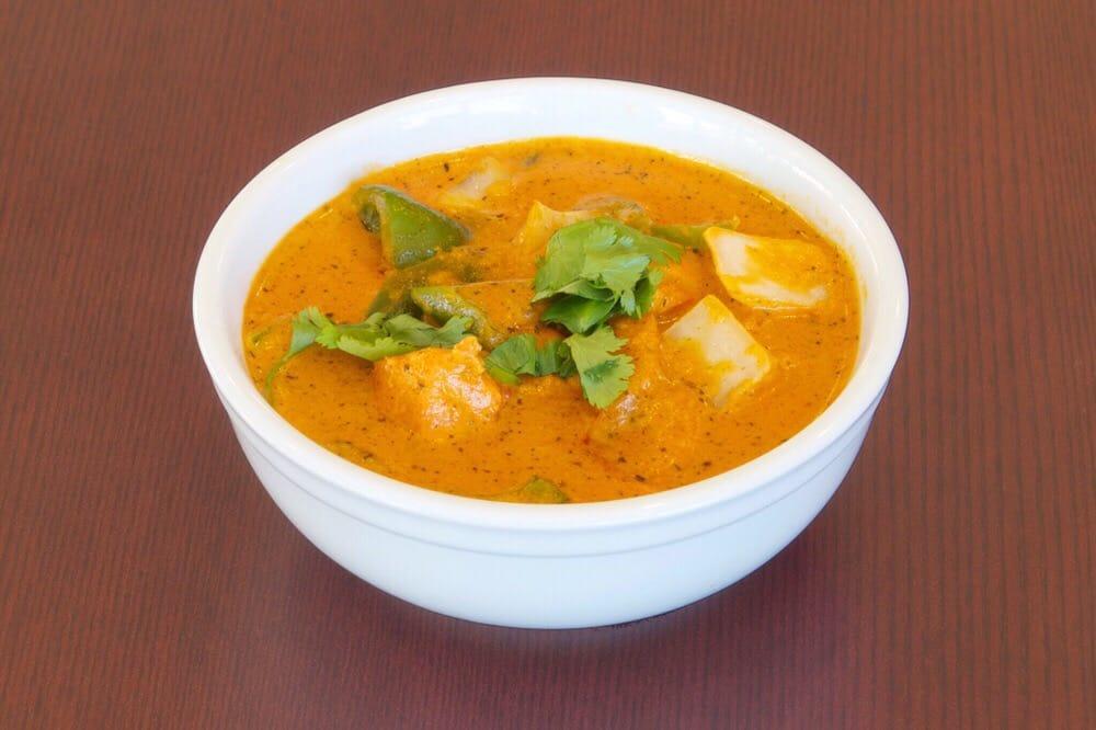 Tikka Masala · Choices of your meat cooked with bell peppers, onions, in a rich creamy homemade tomato and onion sauce, spices and herbs and cilantro. Vegetarian. Gluten-friendly.