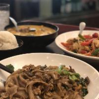 Pad See Ew · Rice noodles, egg, garlic, Chinese broccoli and black bean sauce.