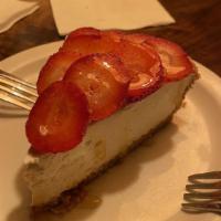 Cream Cheese Pie with Strawberries · 