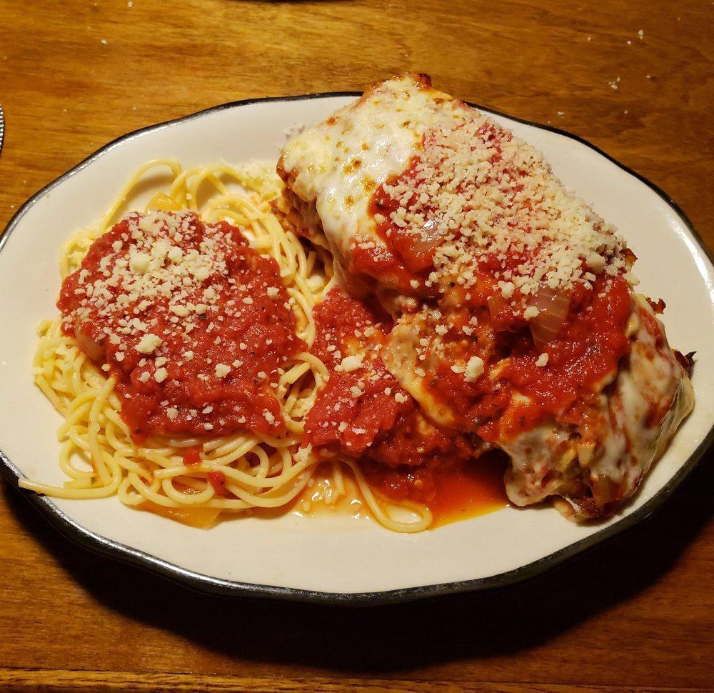 Vic's Casual Dining · Italian