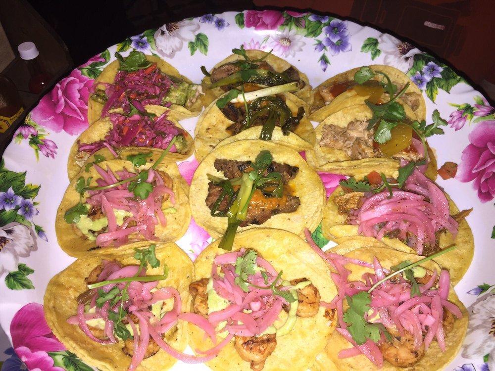 12 Tacos Tray · 