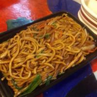 Lo Mein Lunch Special · 