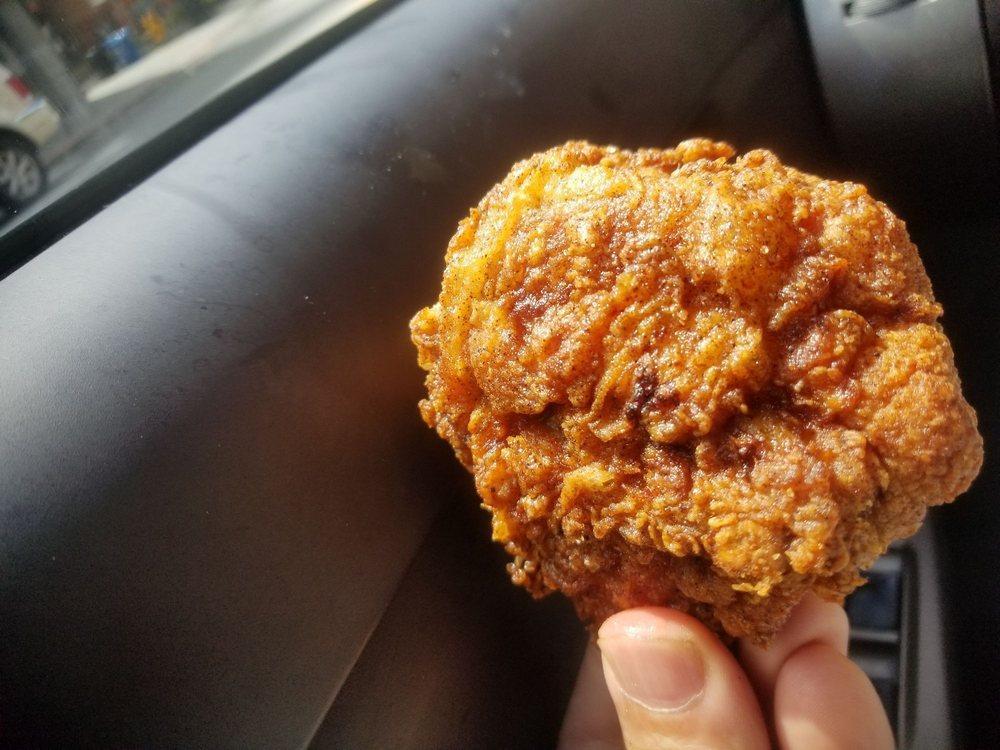 D&E Famous Fried Chicken · Breakfast & Brunch · Chicken Wings · American